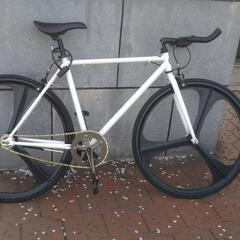 お買い得💴カッコいい～❗️美品‼️快速オシャレなピストバイク  700c