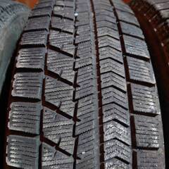 ●冬タイヤ BRIDGESTONE VRX 175/65R15 スタッドレス 2019年モデル４本販売　4028