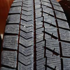 ●冬タイヤ BRIDGESTONE VRX 175/65R15 スタッドレス 2019年モデル４本販売　4028