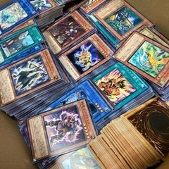 【ネット決済・配送可】遊戯王カード　大量