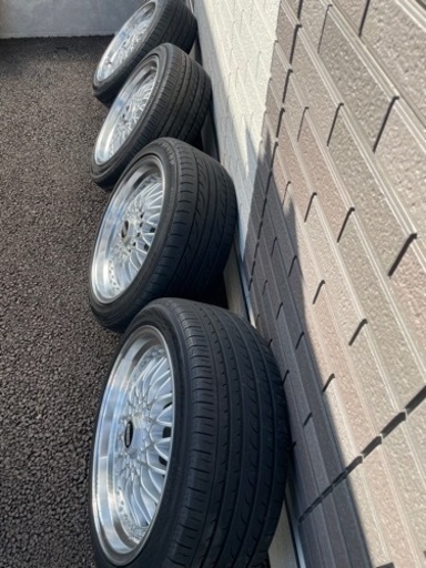 【取引中】メッシュタイプホイール 18×8J・＋40・PCD100&114.3×5