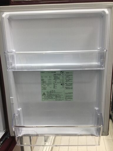 の冷蔵庫 AQUA AQR-17K(R) 2021年製です。 - rivel.rs