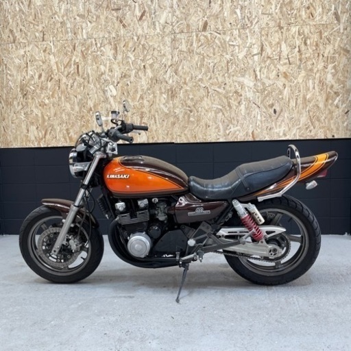 と ゼファー400 人気のカイ初期型 Z2仕様 - bravista.com.br