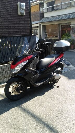 ★★PCX150(KF18)限定色（赤黒ツートン）★★ PCX150(KF18)限定色（赤黒ツートン）