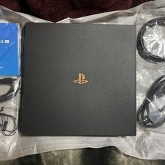 取引予定者が決まりました】PS4 Pro CUH-7000B B01 コントローラーなし
