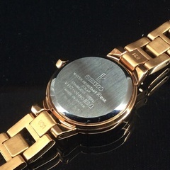 SEIKO セイコー LUKIA ルキア ピンク文字盤 レディースクォーツ ソーラー腕時計 2017年製造 V117 0DH0