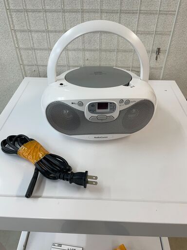 リサイクルショップどりーむ荒田店　No１４９４　CDラジオ　オーム電機　２０１７年製　中古　動作確認OK