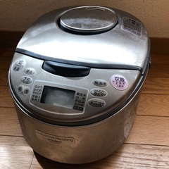 炊飯器　５合炊き　三菱　NJ-FM10