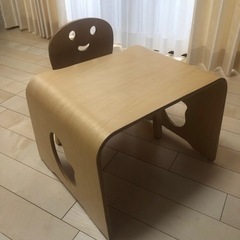 ヤトミ　木こりの椅子&テーブル　ベビーチェア　ベビーテーブル
