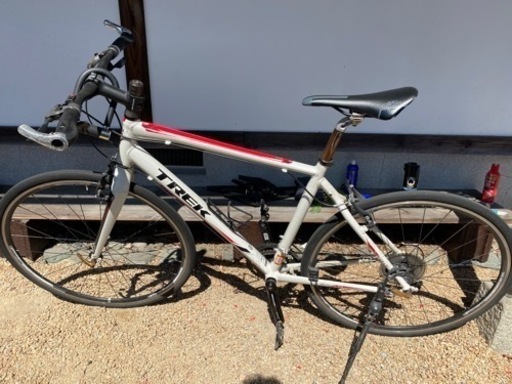 TREK クロスバイク　FX7.5 ジャンク TREK クロスバイク FX7.5 ジャンク