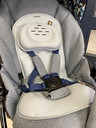 コンビ　ベビーカー　スゴカルスイッチプラス