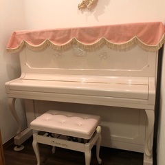 APOLLO(アポロ)ハローキティピアノ KTY132PR【中古アップライトピアノ】【サイレント付】