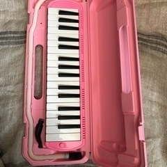 ピンク 鍵盤ハーモニカ 