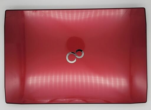 富士通ノートパソコン i3（中古）6GBのメモリ、SSD240GB, 15.6画面