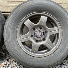 ハイエース夏タイヤ　195/80-15