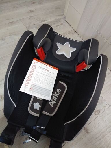 アップリカチャイルドシートジュニアシート赤ちゃん本舗購入 オレンジフラワー 福岡のベビー用品 チャイルドシート の中古あげます 譲ります ジモティーで不用品の処分