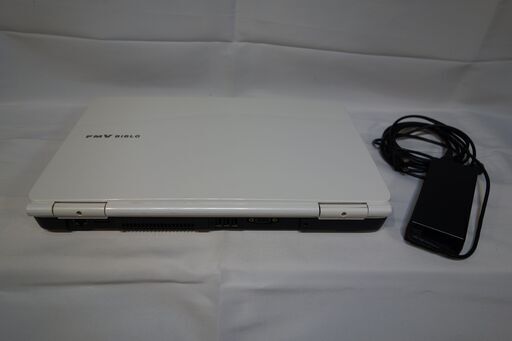 富士通  NF/G50 Core i3  メモリ4 GB
