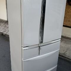 Panasonic6ドア冷凍冷蔵庫2013年。