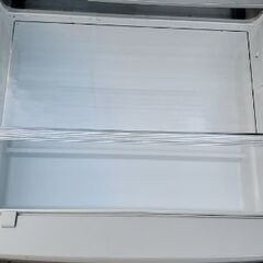 Panasonic6ドア冷凍冷蔵庫2013年。