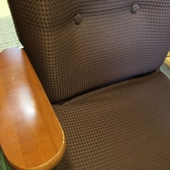 日本製の座椅子さしあげます！