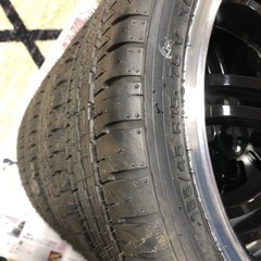 ホイールは中古品、使用感はありますが、タイヤは新品未使用品です✨
