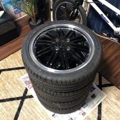 ホイールは中古品、使用感はありますが、タイヤは新品未使用品です✨