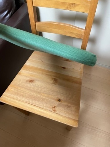 IKEAダイニングセット！テーブルと椅子4脚
