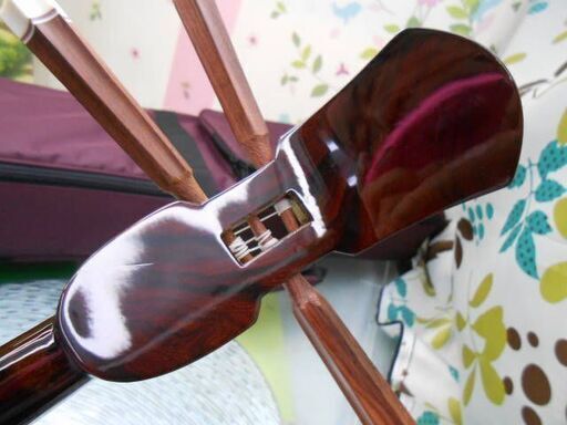 55.000円 紫檀沖縄三線蛇皮強化張り セミハードケース 調弦チューナー