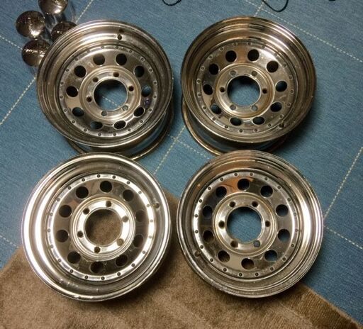 4本 us wheel MODULAR 15インチ8J 6穴 pcd139.7 ハイラックス