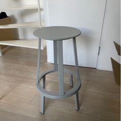 hay revolver stool