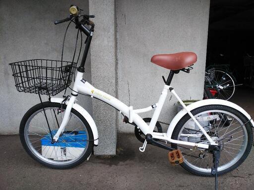 札幌市内配達無料！中古20インチ折り畳み自転車ホワイト。