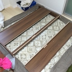 収納付きダブルベッド　多コンセント4つ　マットレス付き