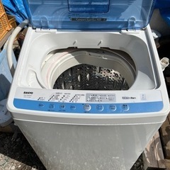 サンヨー　洗濯機　6kg