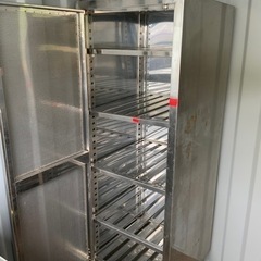 業務用物入れ200