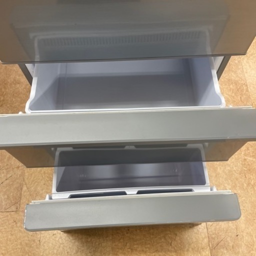 簡易清掃済みAQUA アクア ノンフロン冷凍冷蔵庫 4ドア 2019年製