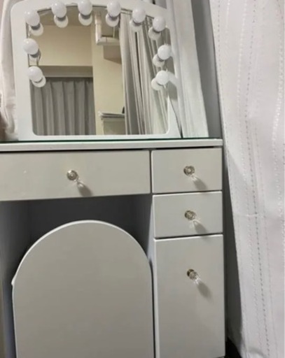 ホワイト　ドレッサー　白色　鏡台