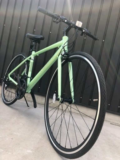 売切◇新車☆アルミフレーム シマノ21段 クロスバイク ROOTS 限定カラー 長