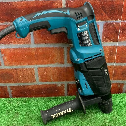 マキタ makita HR2631F 26mm ハンマードリル 3モード【リライズ野田愛宕店】【店頭取引限定】ITNO3DWTN5QJ【中古】 マキタ makita HR2631F 26mm ハンマードリル 3モード【リライズ野田