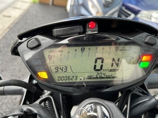 スズキSV650X 2021年700kmローダウン立ちごけ1回個人出品