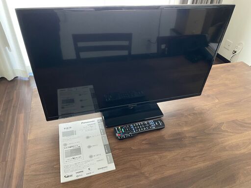 2015年製 Panasonic VIERA 32型ハイビジョン液晶テレビ（HDMIケーブル付）