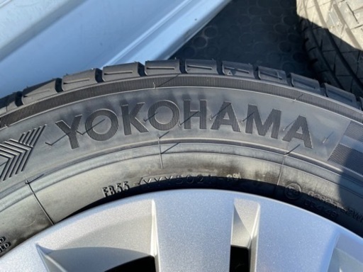 ゼクノーバ 265/35R18 雨の日のドリフトに！