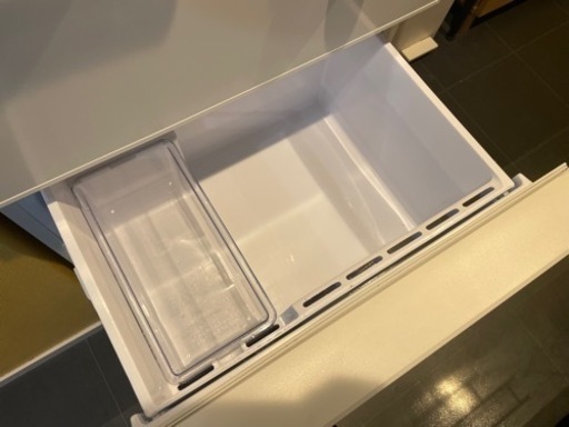 さらに値下げしました　アクア　冷蔵庫　272L AQR-27J 白