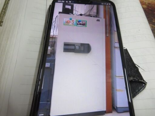 金庫大　鍵付き　取りにこれる方へ