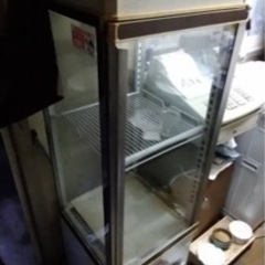 【決定】【中古品】業務用冷蔵庫　93L