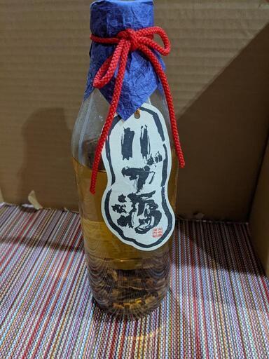ハブ酒  化粧箱無し  中に蛇アリ