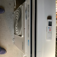 2019年　エアコン　アイリスオーヤマ　IRRー2219C 中古