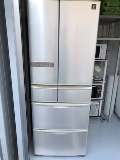 大幅値下げ致しました、2011年製シャープ冷蔵庫440Lシルバー