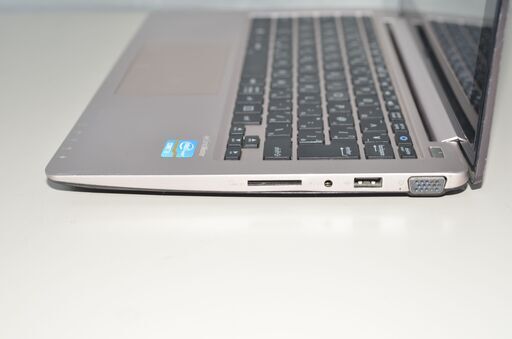 中古軽量ノートパソコン ASUS X202E 11.6インチ 最新windows11+office