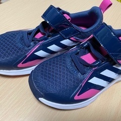 ※値下げ【18cm】adidasシューズ(未使用に近い)