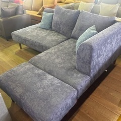 カウチソファー！ブルー人気！